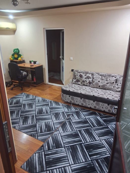 Inchiriez apartament cu doua camere in Mizil