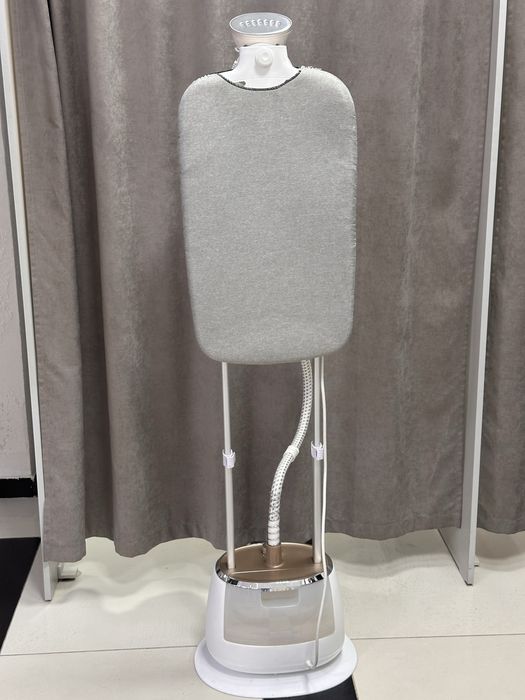 Продам отпариватель + гладильная доска