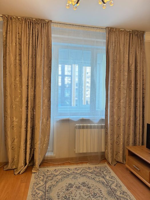 Комплект плотных штор серого цвета с узором 270×250 см | 7 000 ₸