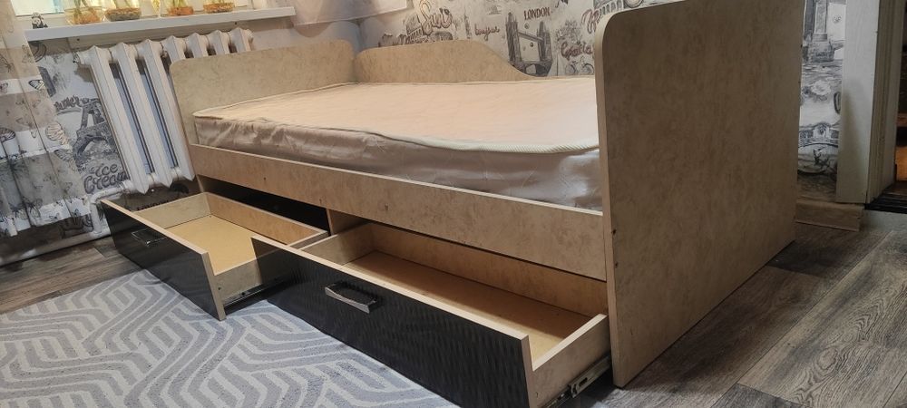 Кровать однаспалка размер 80*200