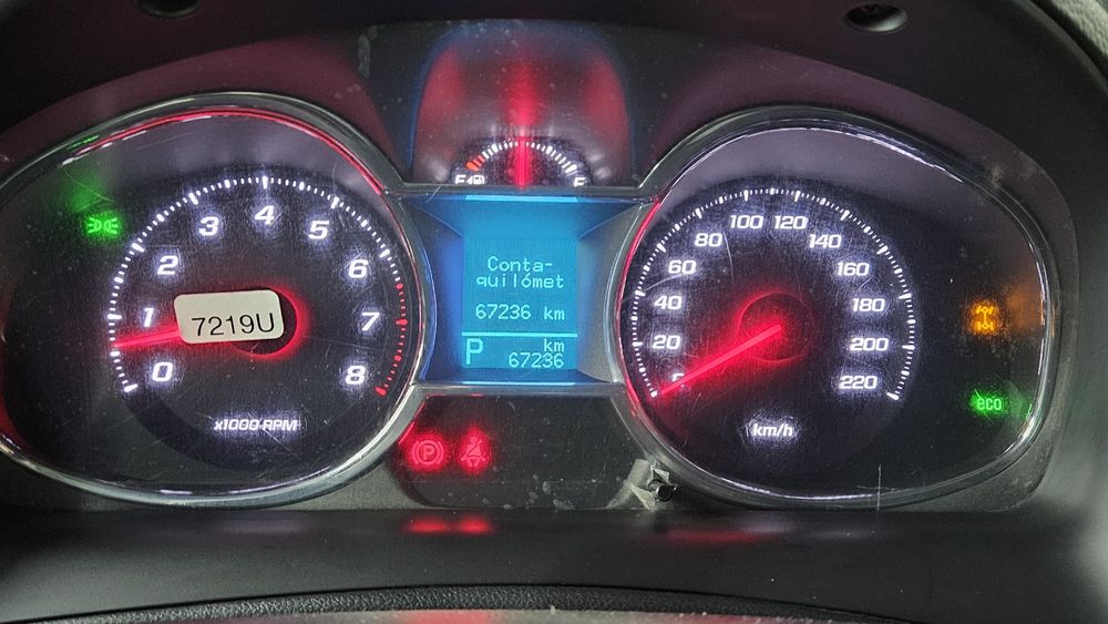 Продается  Captiva 2015  года выпуска 67000 км