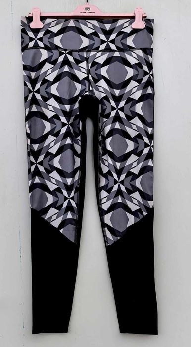 Adidas оригинален дамски клин Л размер нов