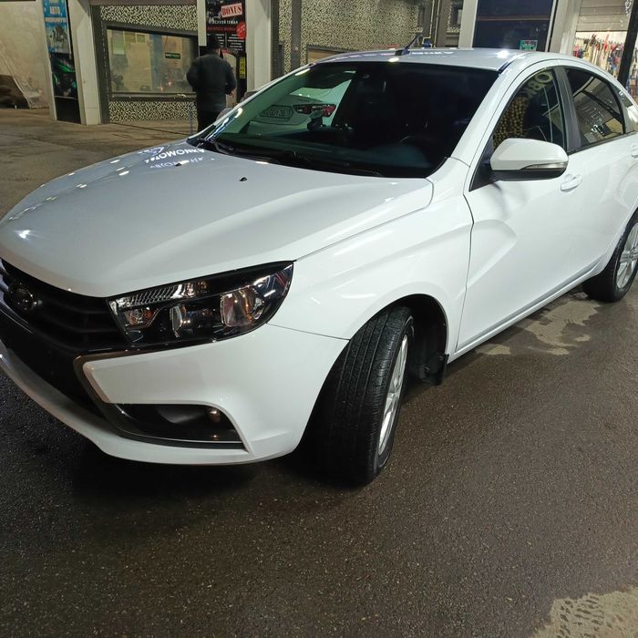 LADA VESTA 2020 / 1.6 матор / механика ҳолати янги