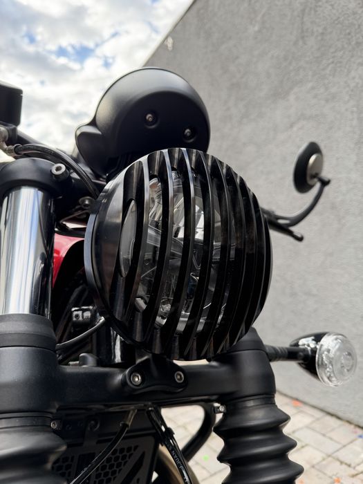 Triump Bonneville Bobber 2024