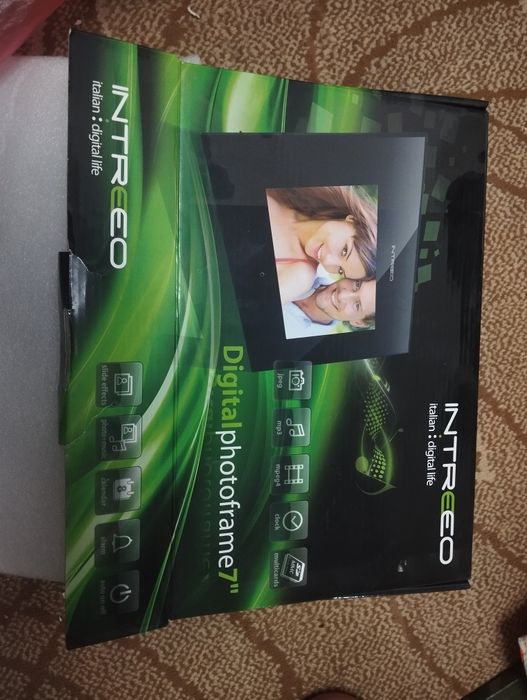 Продается новая электронная фоторамка