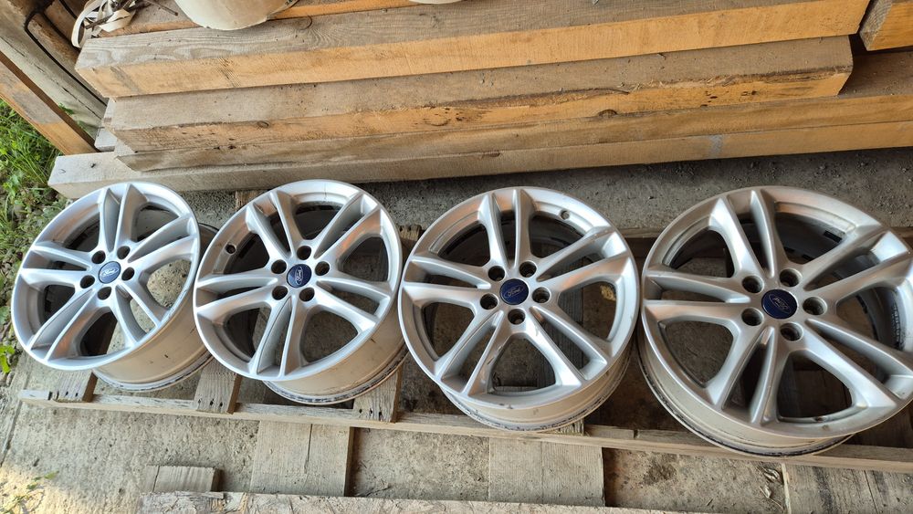 Jante Ford R17 -  5x108
