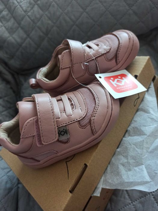 Боси обувки 20-ти номер