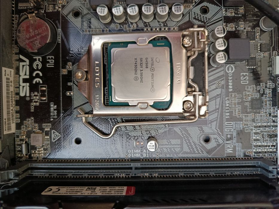 Procesor Intel Pentium G4560 3.50GHz, Socket 1151, cooler stock