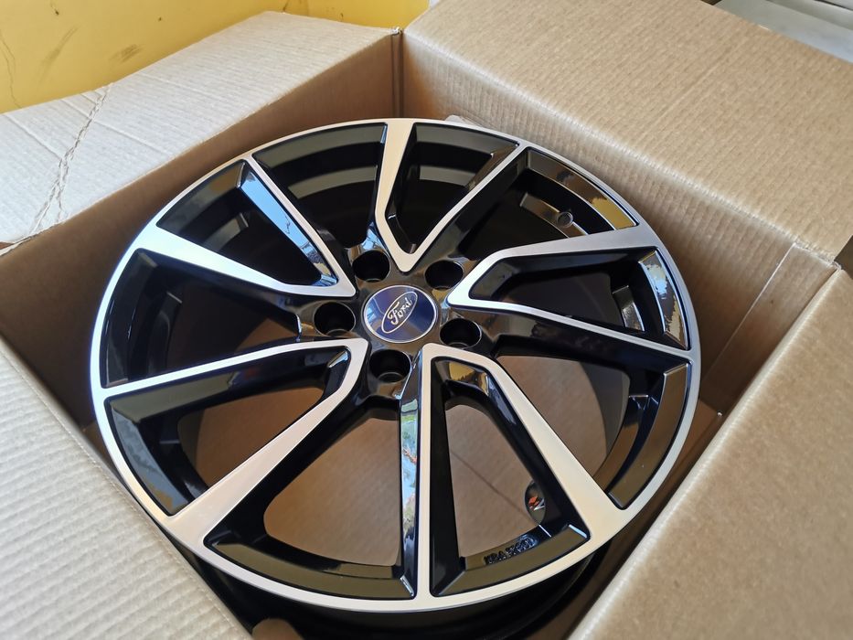 Vand jante de aliaj pentru Ford pe 17 marca Avus modelAc 518