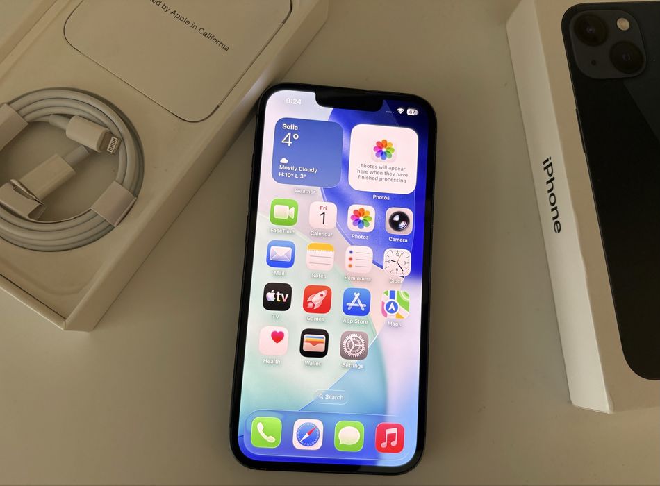 iPhone 13 black 128gb