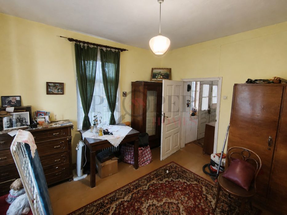 Продава се Къща в Горна Оряховица - 60 кв.м за 1200 €/кв.м - Снимка #2