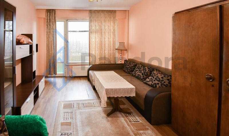 Двустаен апартамент под наем в кв.  Младост 4