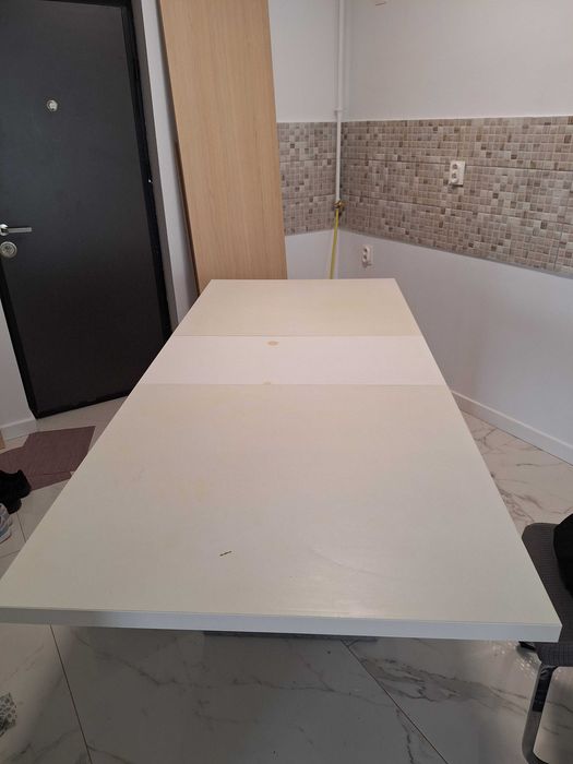 Masă de bucătărie extensibilă