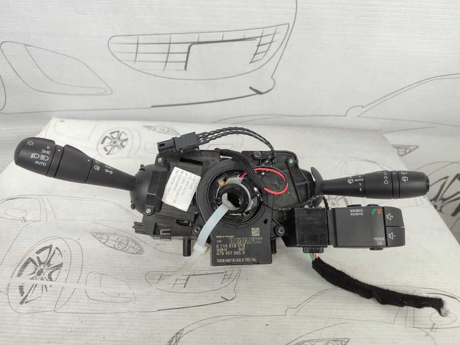 Ansamblu manete comenzi volan + spiră Renault Captur 479457095R 2014 / [2013-2020] / (5B3)