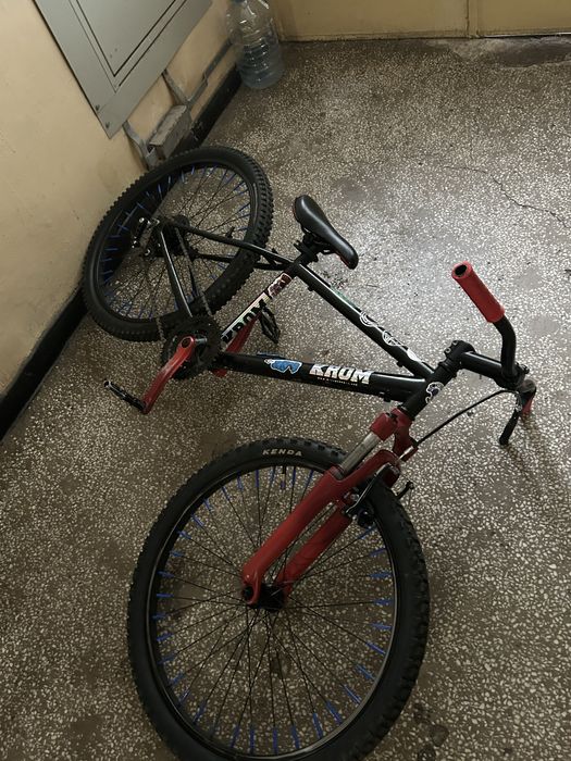 Bicicleta B-twin 500 (mini dirt jumper)