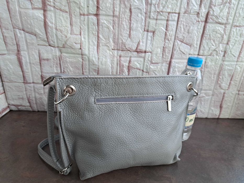дамска малка чанта,Нова,сива-естествена кожа