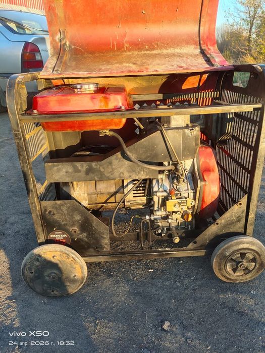 Продается генератор 15 kw