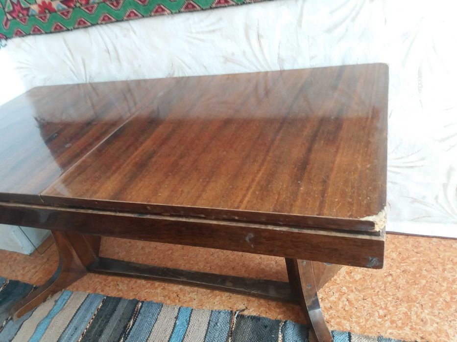 Холова масичка запазена