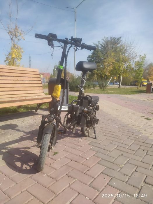 Электроны велосипед