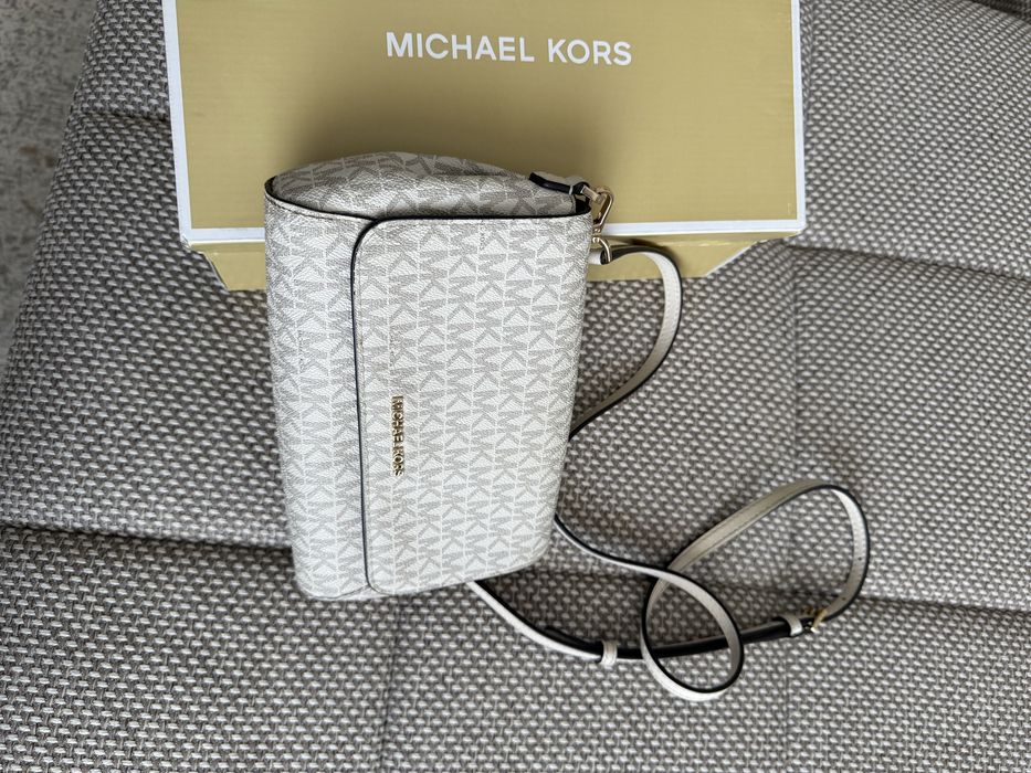 Сумка кросс боди Michael Kors