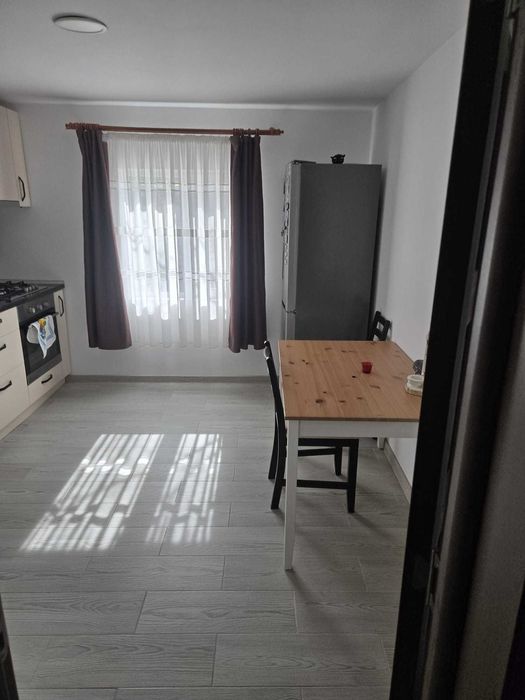 Proprietar – Apartament lux 3 camere, 94 mp, Etaj 1, Ghermănești (Snagov) – Încălzire în pardoseală, Recent renovat, 2 balcoane