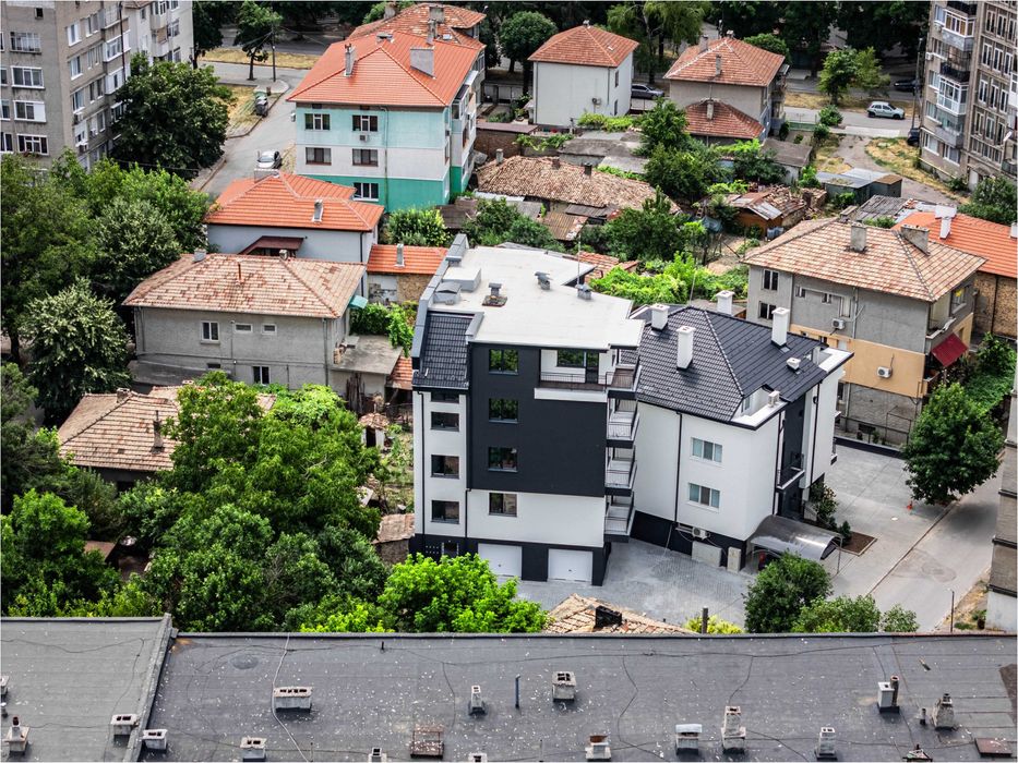 Продава се Тристаен апартамент в Търговище, Боровец - 146 кв.м за 886 €/кв.м - Снимка #11