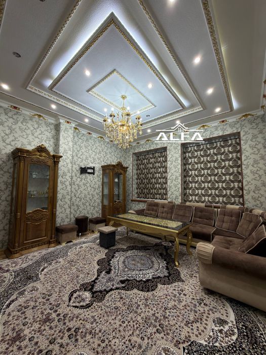 Bolgarski pasyolka 2 xonali 70 m2 + podval 70 m2 1-qavat sotiladi