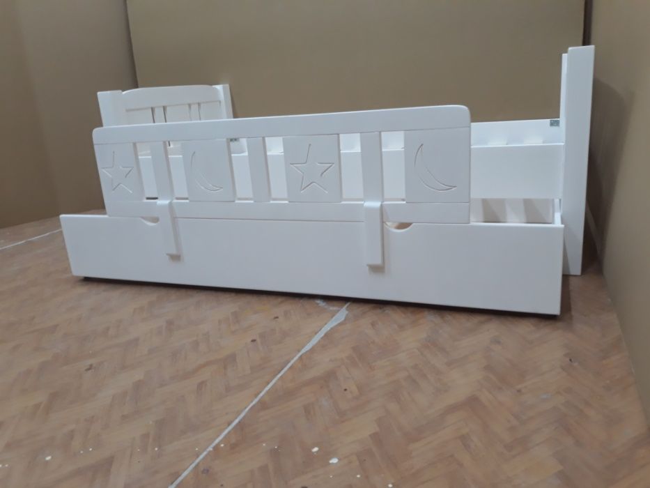 TRANSPORT GRATUIT.Pat lemn masiv cod 112