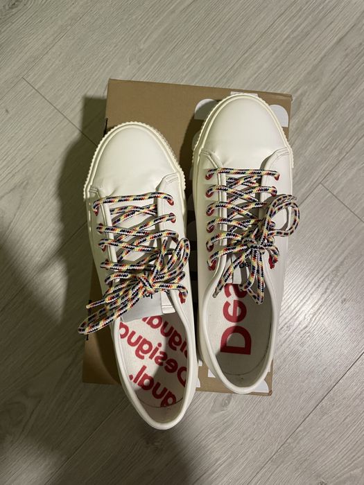 Sneakers/Adidasi/papuci  Desigual de femei