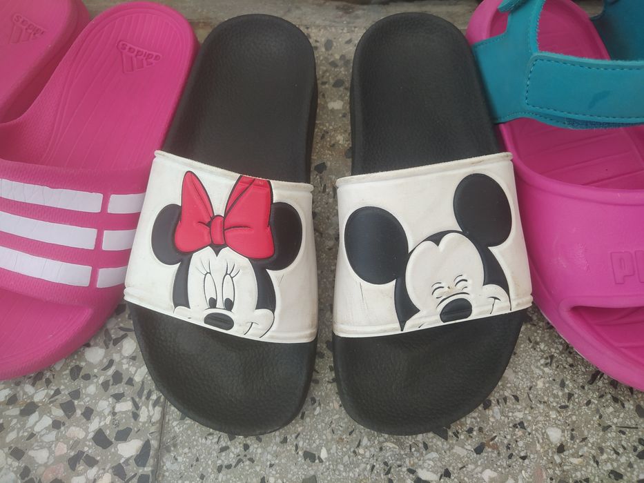 Сандали Cross и чехли Adidas и Mini