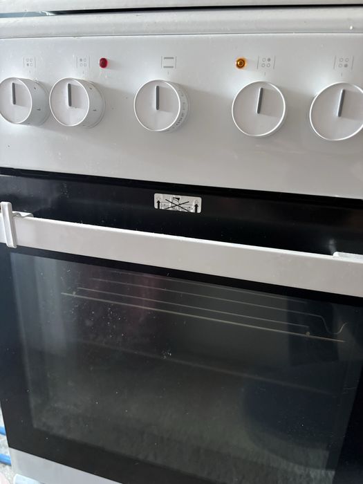 Aragaz electric Amica