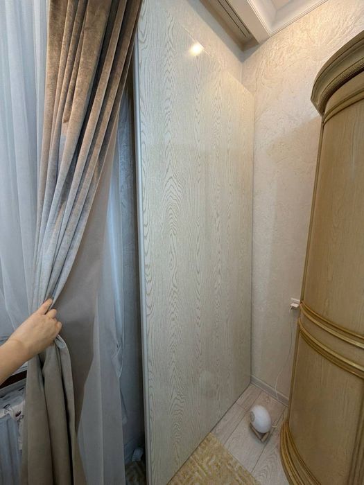 Хонтахта. Стол для дома.