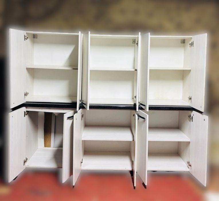 БЕСПЛАТНАЯ Доставка .Кухонный гарнитур б у
