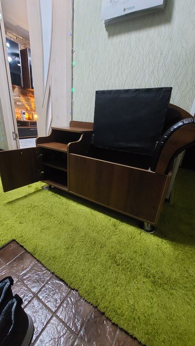 Обувница с сидушкой для прихожей.