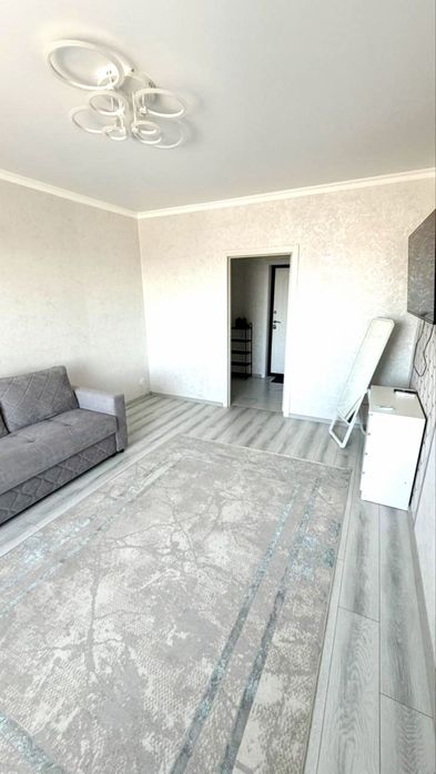 1 ком Лайф Парк с мебелью и техникой