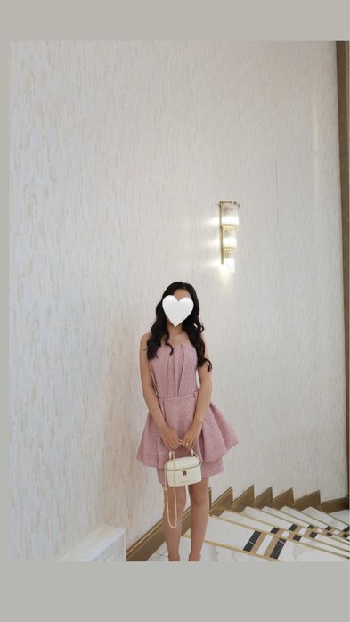 Розовое выпускное платье