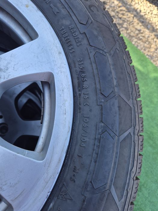 Vând jante+cauciucuri de Wv T5 215/65/16 C M+S 5/120/16 imp Germania