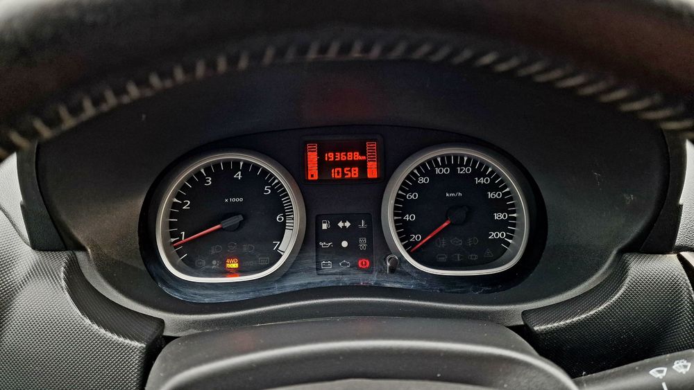 Dacia Duster 1.5 dCi  110 CP,  4x4 / 4WD  # Kit Ambreiaj + Volantă NOU