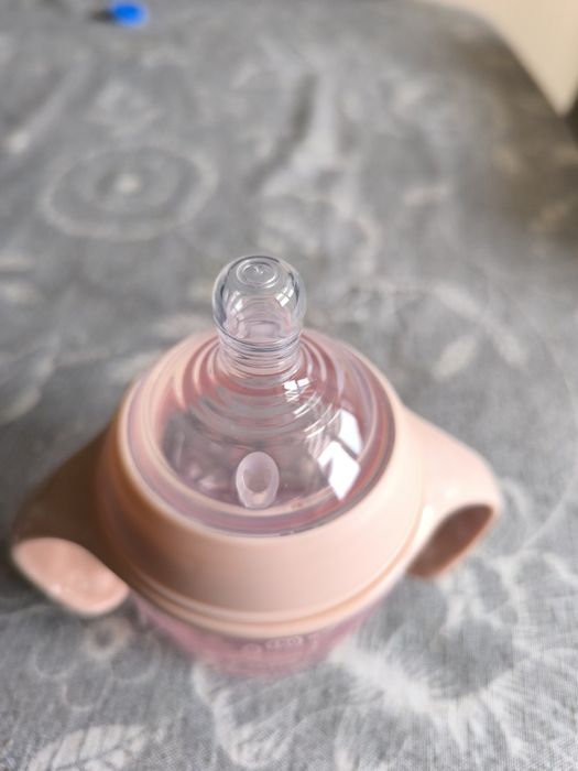 Бебешки шишета против колики