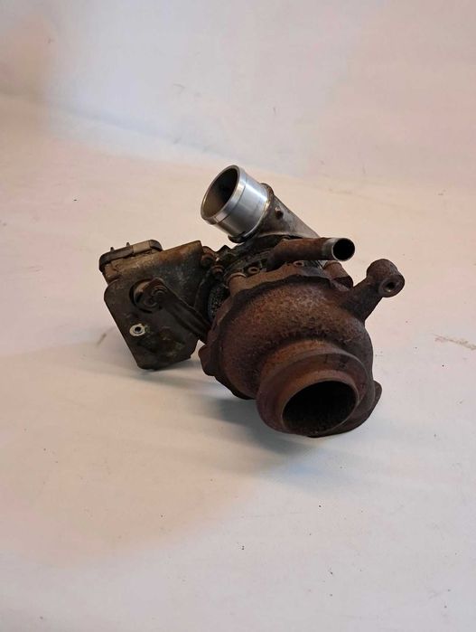 Turbina Range Rover Evoque 2.2 diesel Cod turbina 6G9Q6K682CA