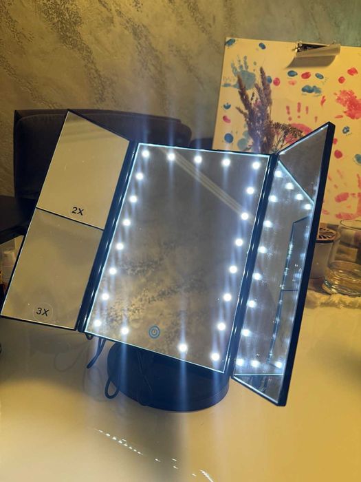 Козметично огледало с LED осветление, Черно - Bestope