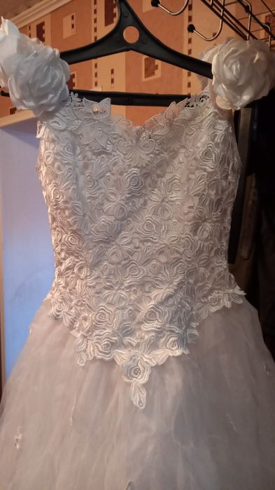 Продам свадебное платье