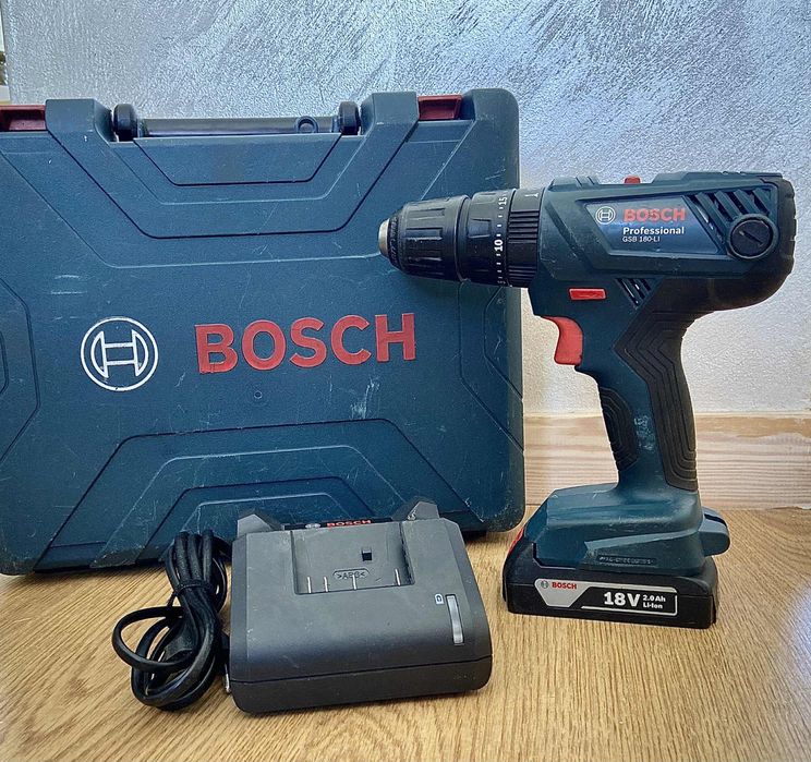 Акумулаторен Винтоверт BOSH Professional GSB 180-LI