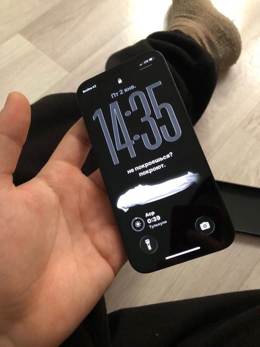 Продам 12 айфонн