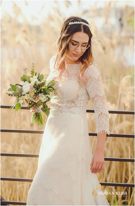 Rochie de mireasă KAYA NOVA în stil BOHO - purtată o singură dată.