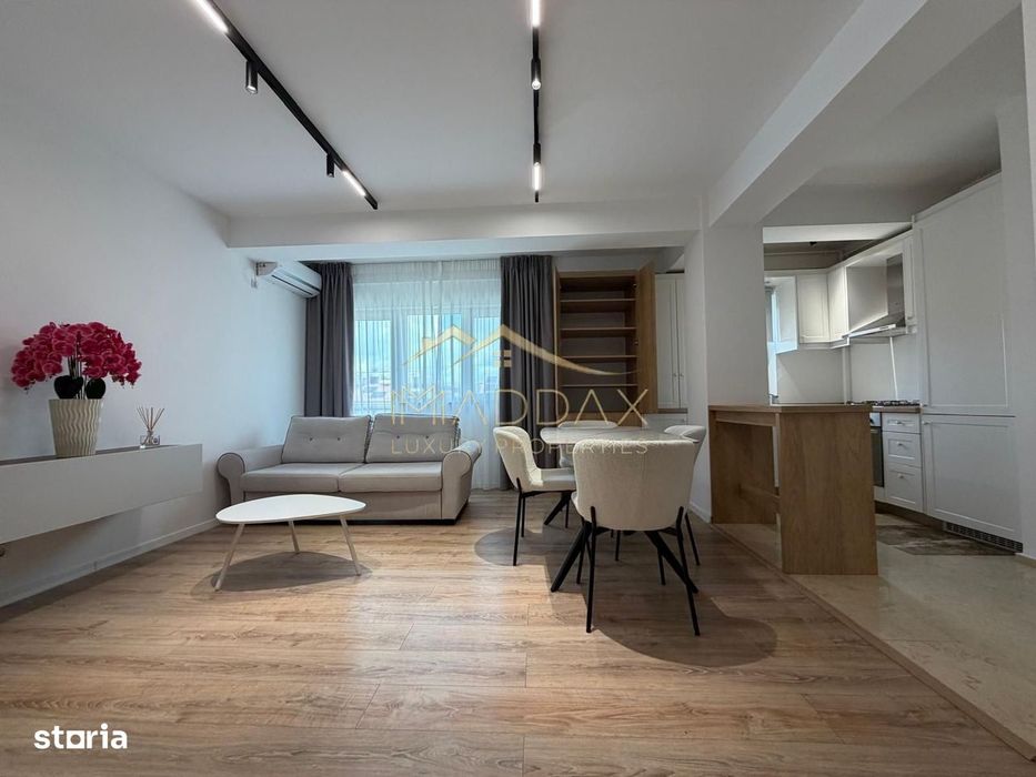 Apartament cu 3 camere // Erou Iancu Nicolae