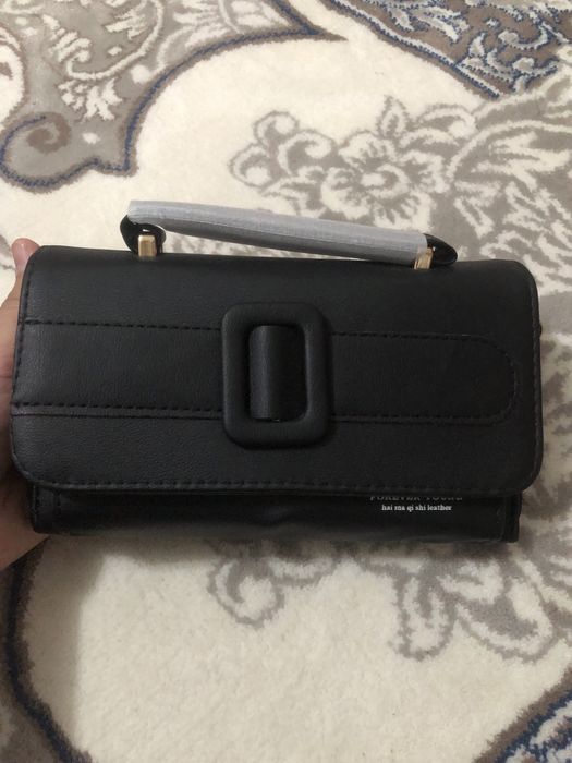 Ayollar sumkasi yangi