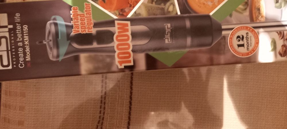 Продам  новый блендер.