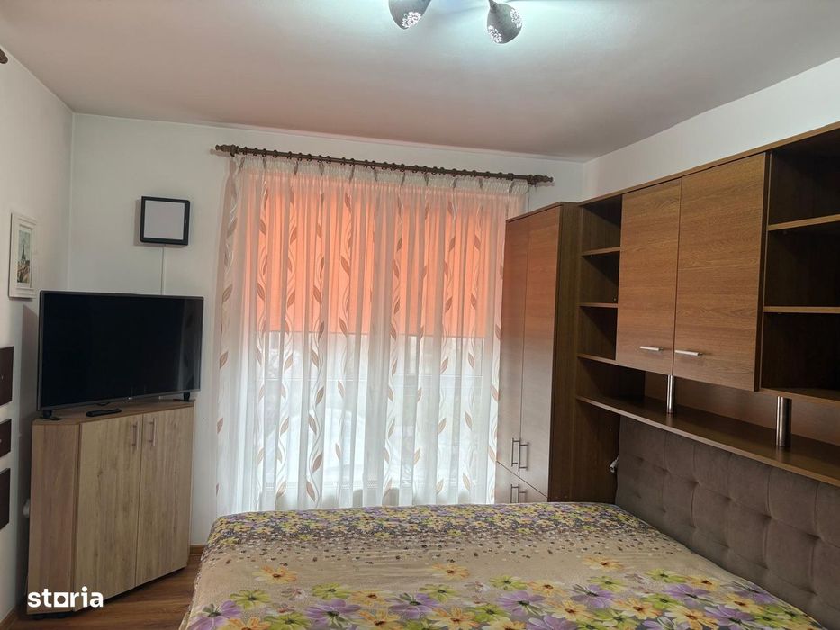 Apartament 2 camere zona Tractorul