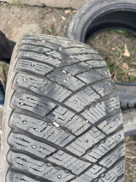 Шины резина б/у комплект 4шт